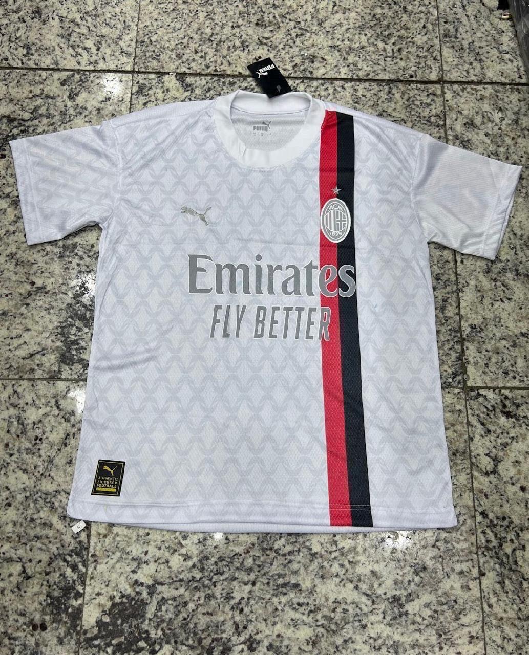 Camisa Milan tradicional 