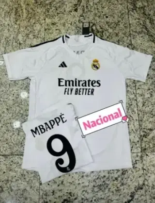 Imagem de Camisa Real Madrid MBAPPÉ