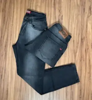 Imagem de Calça premium Diesel preta