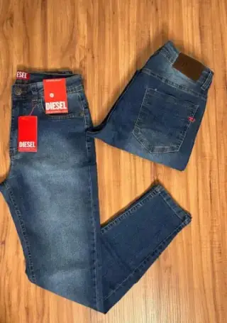 Imagem de Calça premium Diesel tradicional 