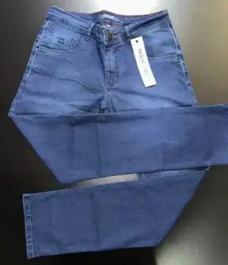 Imagem de Calça premium John John, jeans tradicional 