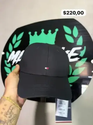 Imagem de Boné Tommy Hilfiger