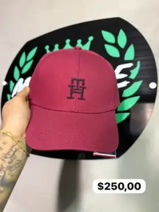 Imagem de Boné Tommy Hilfiger