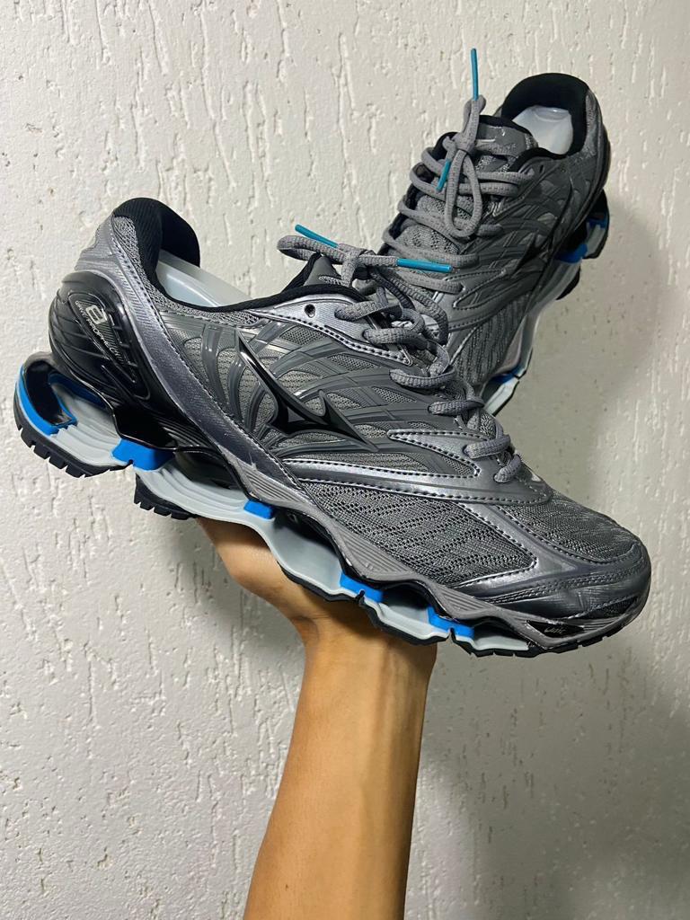 Mizuno Pro 8